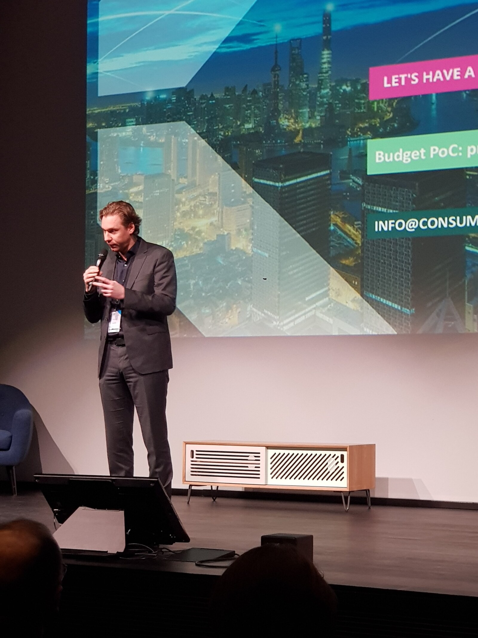 Atmosphere shot: Connecting BNP Paribas with fintech scale-ups at Plug & Play Paris at BNP Paribas in Plug & Play, Paris